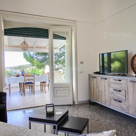 Holiday home Sole A Sunset Bay - San Gregorio By Lovesud Patu